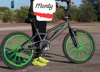 Bicicleta BMX Monty Negra Ruedas Verdes
