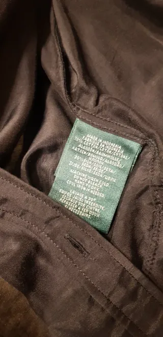 Camiseta cruzada negra manga larga