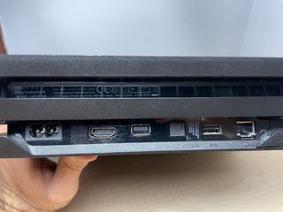 PlayStation 4 Pro (PS4 Pro) Negra
872GB
