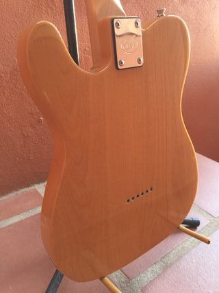 Guitarra J&D Telecaster mejorada