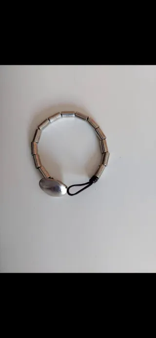 Pulsera eslabones plateada con cierre ovalado