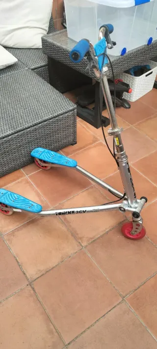 Trikke 3CV Patinete 3 Ruedas Azul