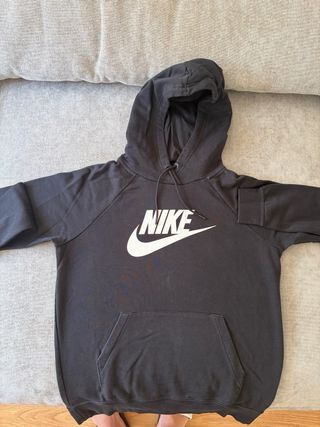 Sudadera Nike Negra con Logo