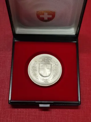 5 Francos Suiza con Caja 1969