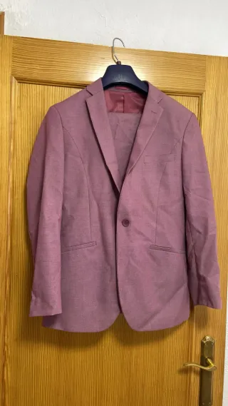 Traje de ocasión rosa