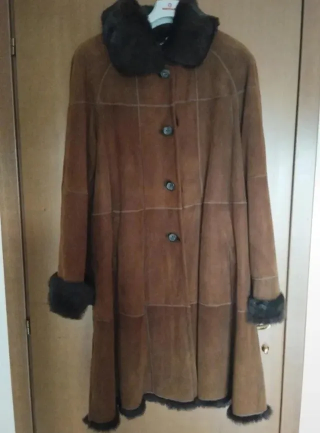 Montone donna marrone