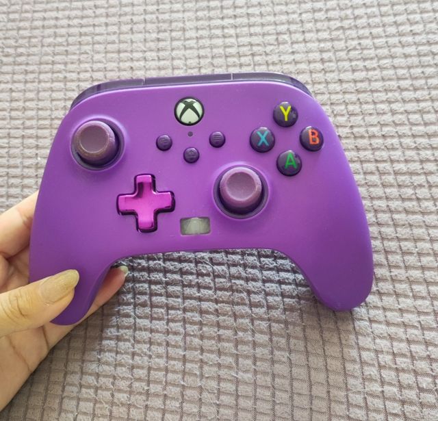 Mando morado Xbox
