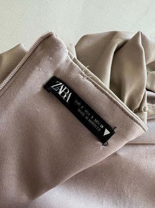 Vestido Zara Beige Fruncido