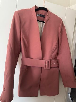 Traje Zara