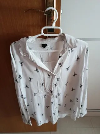 Blusa estampada pájaros