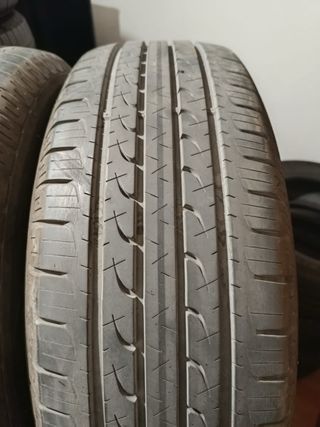 Neumáticos Goodyear 215/65 R16