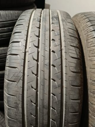 Neumáticos Goodyear 215/65 R16
