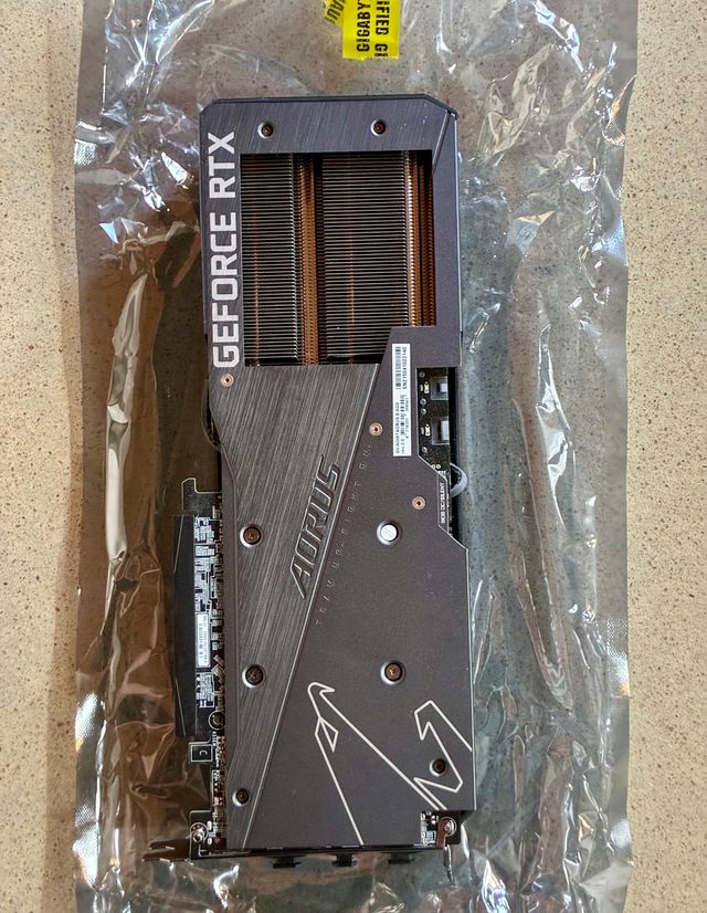 Tarjeta Gráfica Gigabyte RTX 3060 Ti AORUS