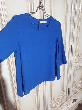 Blusa Pull&Bear azul talla S