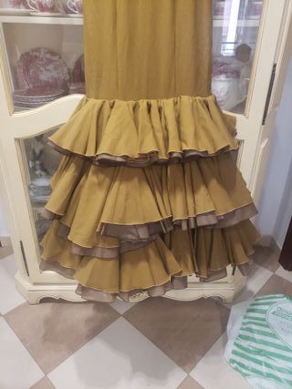Traje de flamenca con volantes