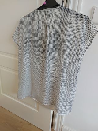 Blusa Cortefiel lunares talla S