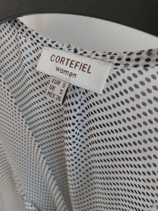 Blusa Cortefiel lunares talla S
