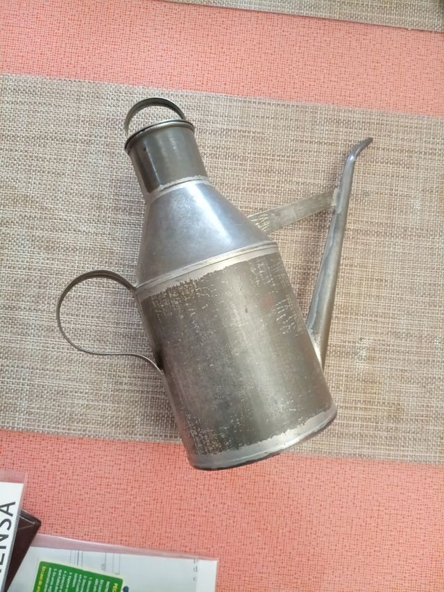 Bottiglia di olio per locomotiva a vapore antica RENFE