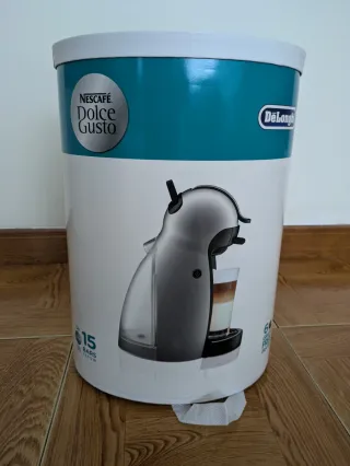 Cafetera Nescafé Dolce Gusto DeLonghi