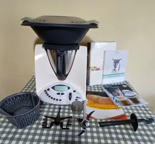 Thermomix TM31 con accesorios