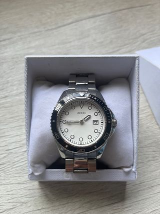 Reloj Guess Hombre Plata y Blanco