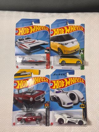 Lotto 4 Hot Wheels Mattel varie