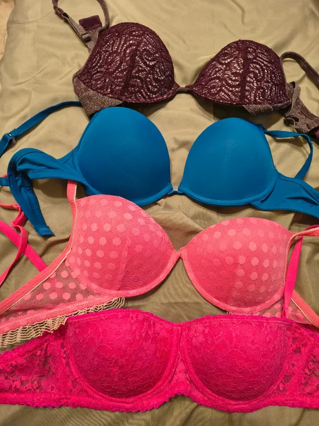 4 reggiseni Tezenis taglia S