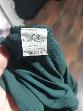 Camisa Darimeya verde y beige