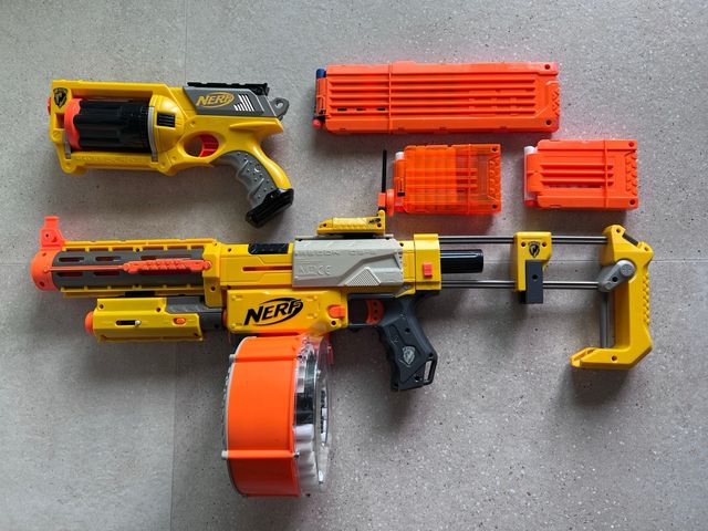 Nerf rifle y pistola Nerf con muchos dardos,Pack 2