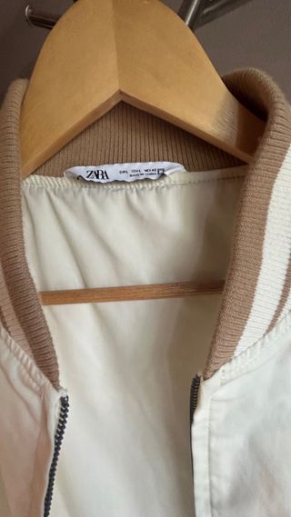 Cazadora Zara estilo varsity Talla L