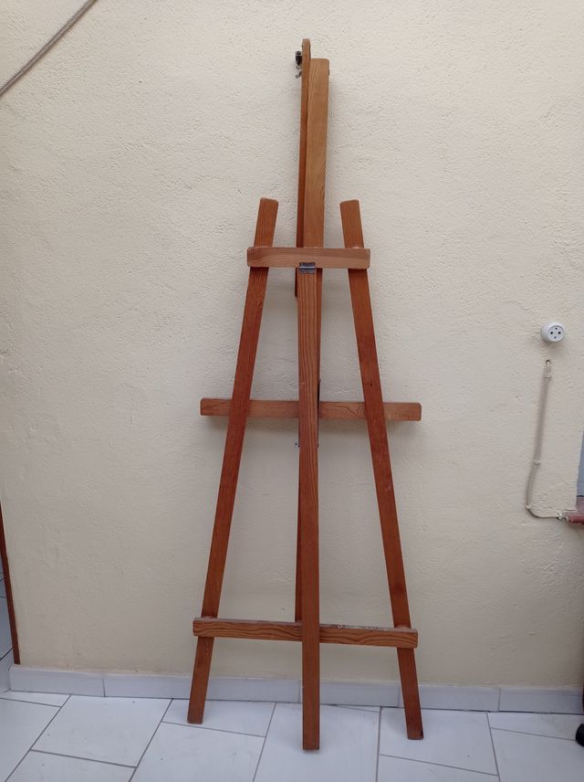 Caballete de Pintura de Madera