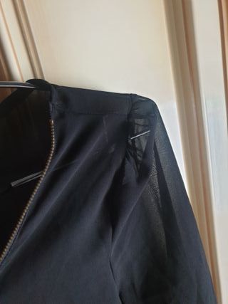 Blusa transparente techwear  con cremallera