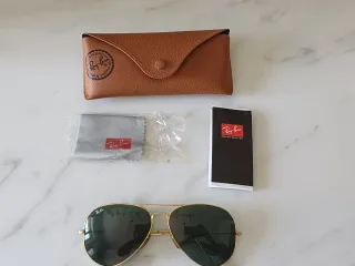Occhiali da sole Ray-Ban Aviator Oro Lenti Verdi