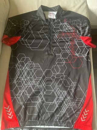 2 Maillot Ciclismo y un Culotte