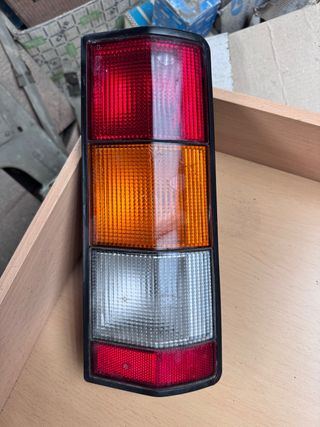 Piloto Trasero Renault Express