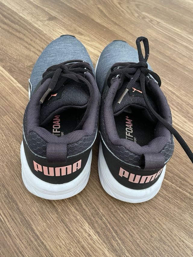 Zapatillas Puma Negras y Grises