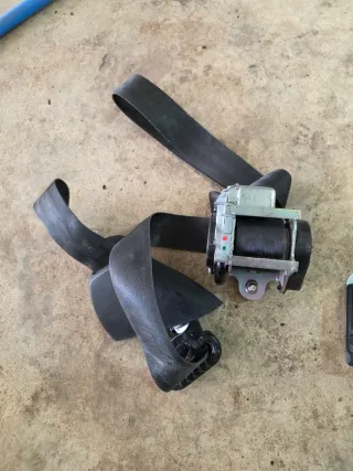 Cinturón Seguridad Fiat Doblo Izq 735542440