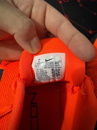 Nike DZ2611-801 Talla 42,5 EU Naranja