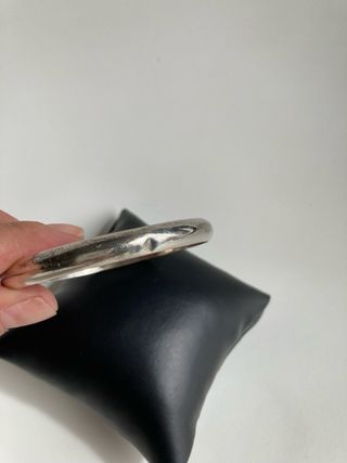Pulsera rígida de plata