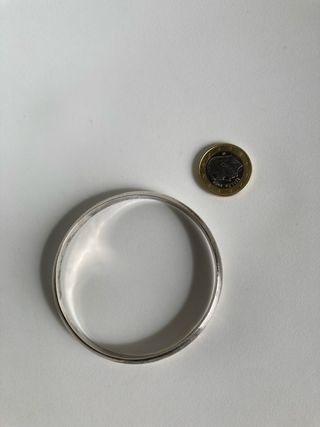 Pulsera rígida de plata