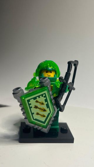 Lego Minifigure Guerriero Verde
