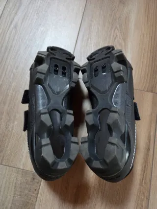 Scarpe Ciclismo/Spinning Nero Velcro misura 38 