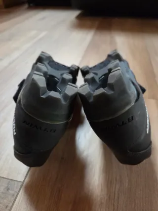 Scarpe Ciclismo/Spinning Nero Velcro misura 38 