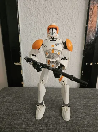 Lote de Lego Bionicle, Star Wars y Hero Factory.