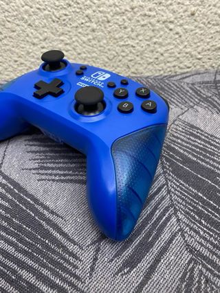 Mando Hori Nintendo Switch