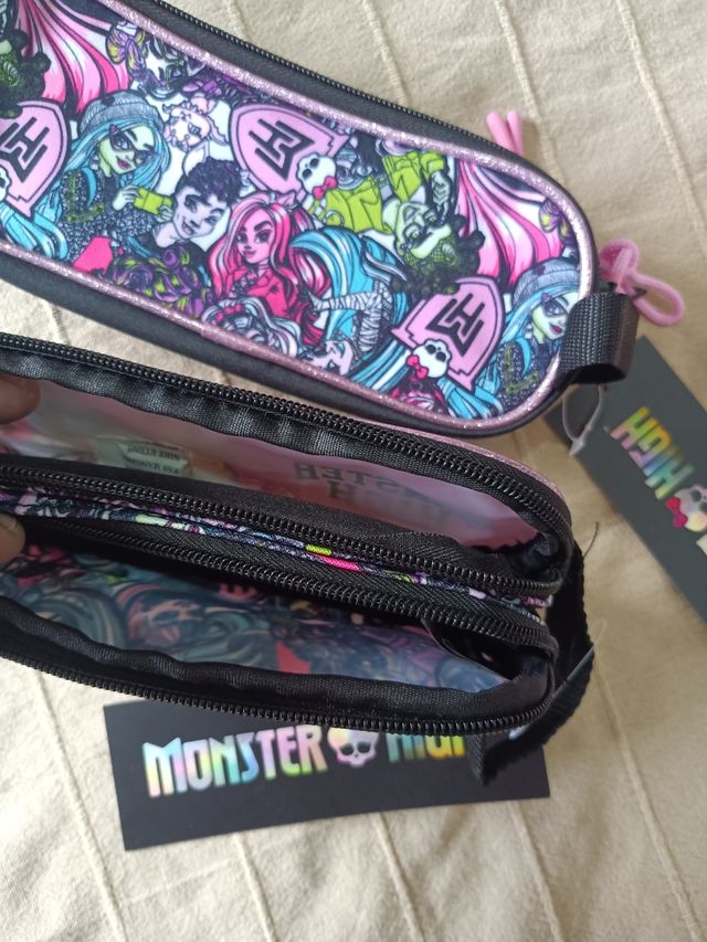 Estuches escolares Monster High
