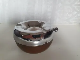 Cenicero antiguo giratorio cromado