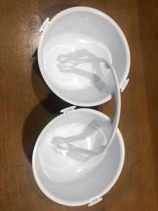 Comedero y Bebedero Portátil