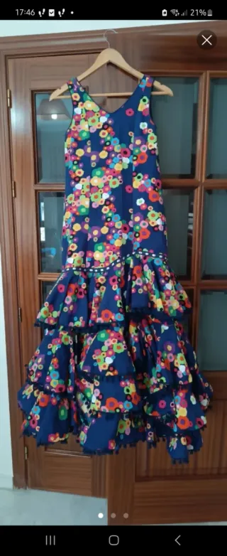 Traje de flamenca volantes floral