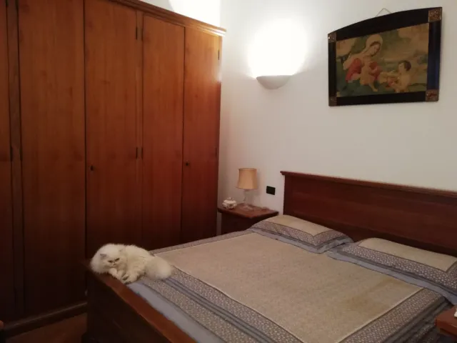 Stock arredamento  pari al nuovo